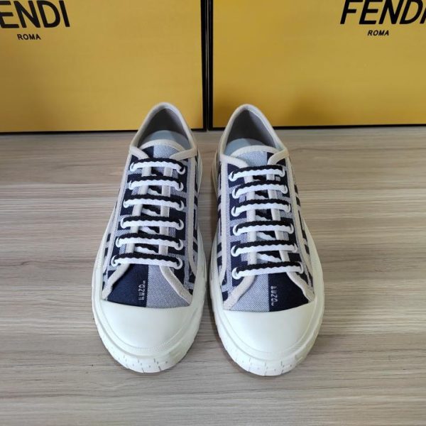 repliche,replica,perfette,siti di,affidabili,migliori siti,dove comprare,1:1,scarpe da ginnastica Scarpe da ginnastica Fendi Domino