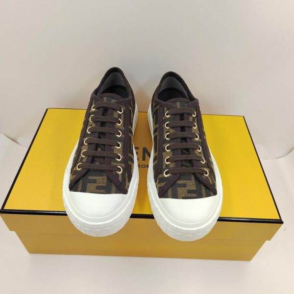 repliche,replica,perfette,siti di,affidabili,migliori siti,dove comprare,1:1,scarpe da ginnastica Scarpe da ginnastica Fendi Domino