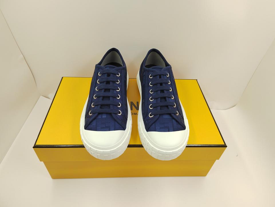 repliche,replica,perfette,siti di,affidabili,migliori siti,dove comprare,1:1,scarpe da ginnastica Scarpe da ginnastica Fendi Domino