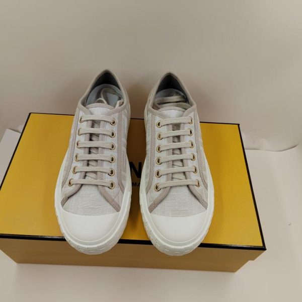 repliche,replica,perfette,siti di,affidabili,migliori siti,dove comprare,1:1,scarpe da ginnastica Scarpe da ginnastica Fendi Domino