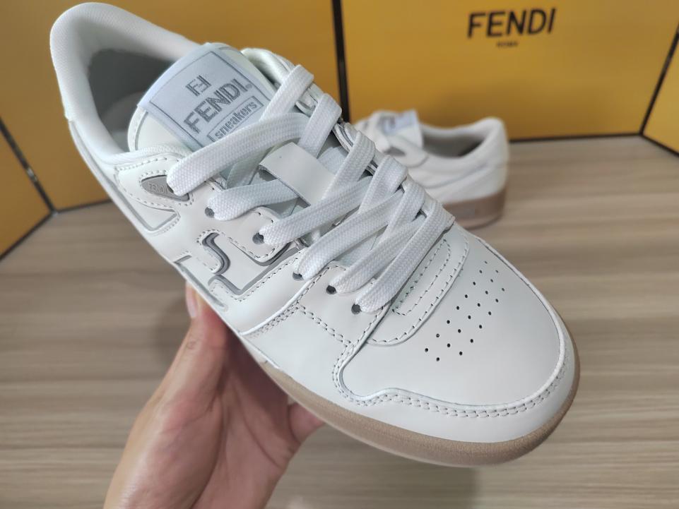 repliche,replica,perfette,siti di,affidabili,migliori siti,dove comprare,1:1,scarpe da ginnastica Fendi nuove scarpe casual per le coppie