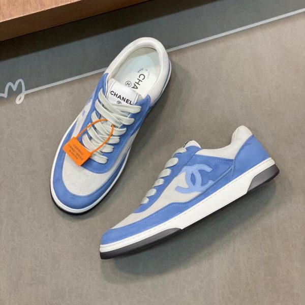 Chanel nuove scarpe sportive primaverili ed estive