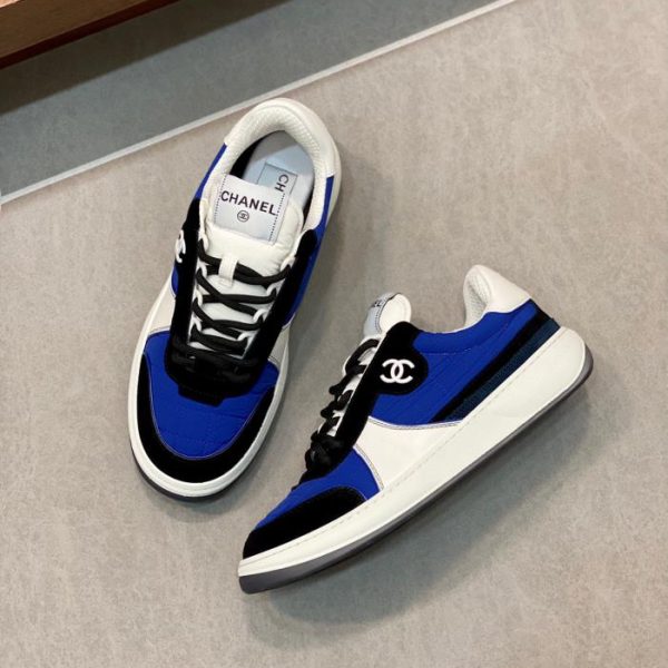 Chanel nuove scarpe sportive primaverili ed estive