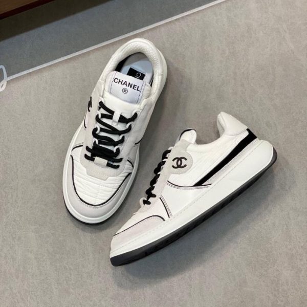 Chanel nuove scarpe sportive primaverili ed estive