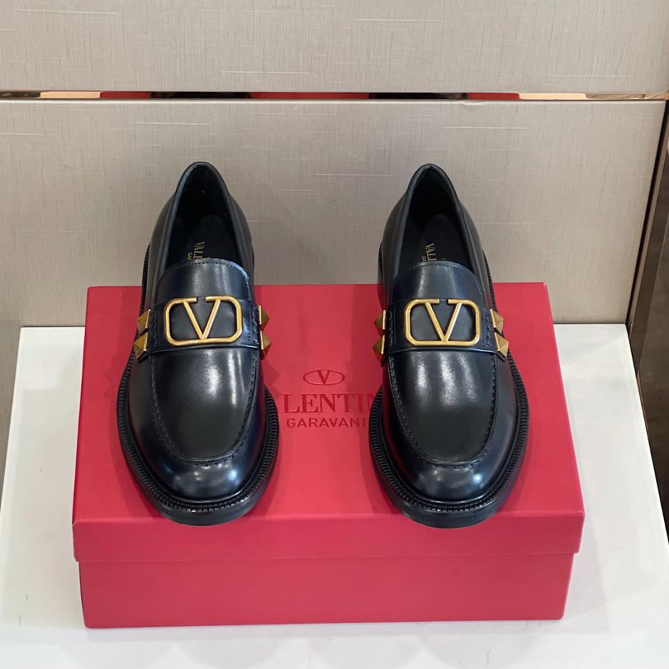 repliche,replica,perfette,siti di,affidabili,migliori siti,dove comprare,1:1,scarpe da ginnastica Gli ultimi mocassini in pelle di vacchetta di Valentino repliche,replica,perfette,siti di,affidabili,migliori siti,dove comprare,1:1,scarpe da ginnastica Gli ultimi mocassini in pelle di vacchetta di Valentino
