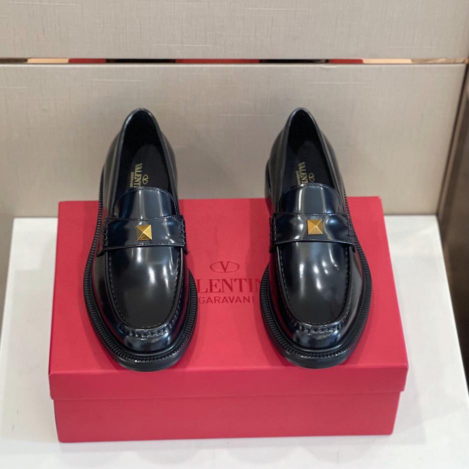 repliche,replica,perfette,siti di,affidabili,migliori siti,dove comprare,1:1,scarpe da ginnastica Gli ultimi mocassini in pelle di vacchetta di Valentino repliche,replica,perfette,siti di,affidabili,migliori siti,dove comprare,1:1,scarpe da ginnastica Gli ultimi mocassini in pelle di vacchetta di Valentino