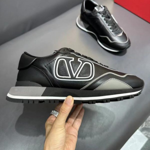 repliche,replica,perfette,siti di,affidabili,migliori siti,dove comprare,1:1,scarpe da ginnastica Ultimo modello Valentino