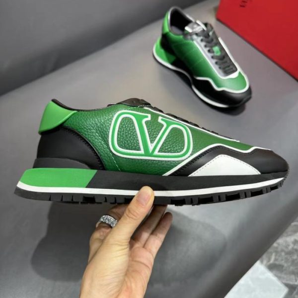 repliche,replica,perfette,siti di,affidabili,migliori siti,dove comprare,1:1,scarpe da ginnastica Ultimo modello Valentino
