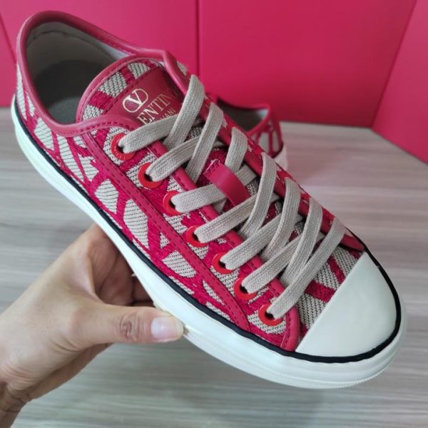repliche,replica,perfette,siti di,affidabili,migliori siti,dove comprare,1:1,scarpe da ginnastica Valentino nuove scarpe in tela ricamata con suola spessa