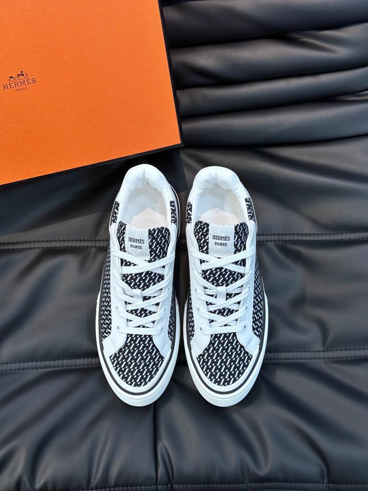 repliche,replica,perfette,siti di,affidabili,migliori siti,dove comprare,1:1,scarpe da ginnastica Nuove sneakers basse di Hermes repliche,replica,perfette,siti di,affidabili,migliori siti,dove comprare,1:1,scarpe da ginnastica Nuove sneakers basse di Hermes