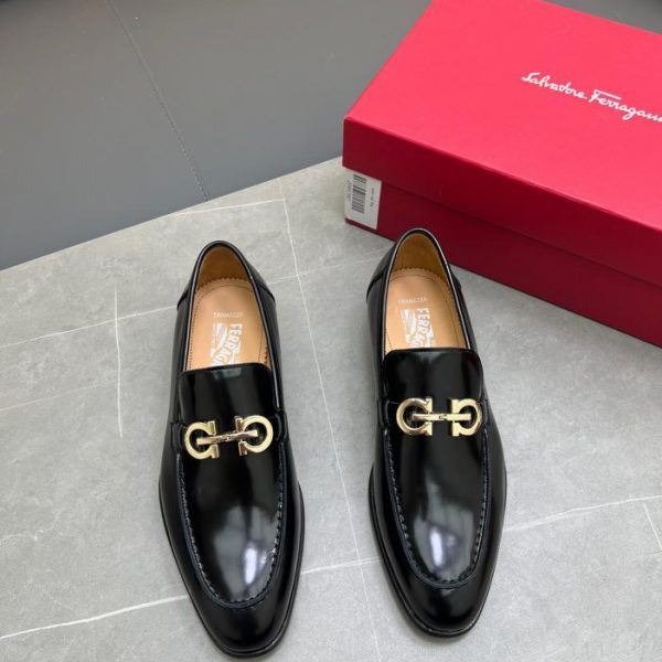 repliche,replica,perfette,siti di,affidabili,migliori siti,dove comprare,1:1,scarpe da ginnastica Ferragamo scarpe eleganti scarpe casual in pelle