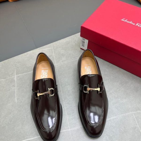 repliche,replica,perfette,siti di,affidabili,migliori siti,dove comprare,1:1,scarpe da ginnastica Ferragamo scarpe eleganti scarpe casual in pelle
