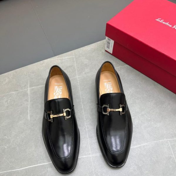 repliche,replica,perfette,siti di,affidabili,migliori siti,dove comprare,1:1,scarpe da ginnastica Ferragamo scarpe eleganti scarpe casual in pelle