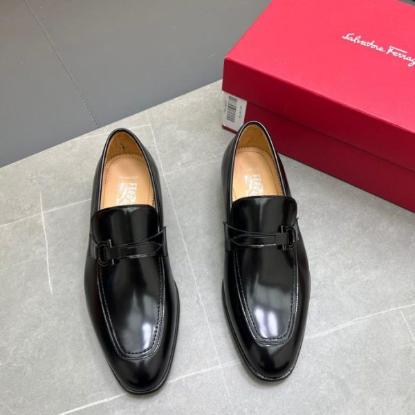 repliche,replica,perfette,siti di,affidabili,migliori siti,dove comprare,1:1,scarpe da ginnastica Ferragamo scarpe eleganti scarpe casual in pelle