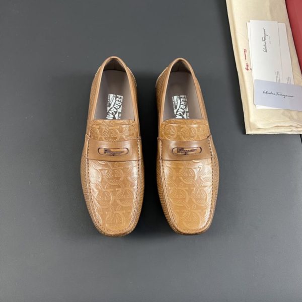 repliche,replica,perfette,siti di,affidabili,migliori siti,dove comprare,1:1,scarpe da ginnastica Sito ufficiale Ferragamo nuovo stile
