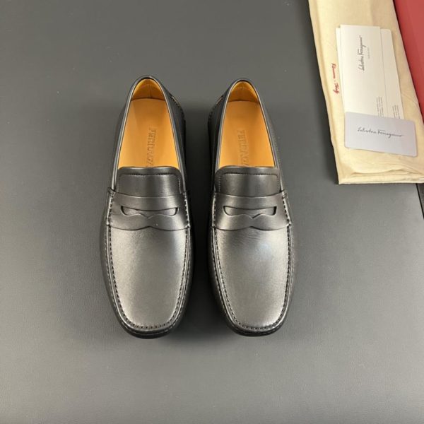 repliche,replica,perfette,siti di,affidabili,migliori siti,dove comprare,1:1,scarpe da ginnastica Sito ufficiale Ferragamo nuovo stile