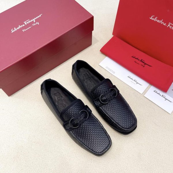 repliche,replica,perfette,siti di,affidabili,migliori siti,dove comprare,1:1,scarpe da ginnastica Lanciato il nuovo modello Ferragamo