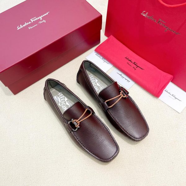repliche,replica,perfette,siti di,affidabili,migliori siti,dove comprare,1:1,scarpe da ginnastica Lanciato il nuovo modello Ferragamo