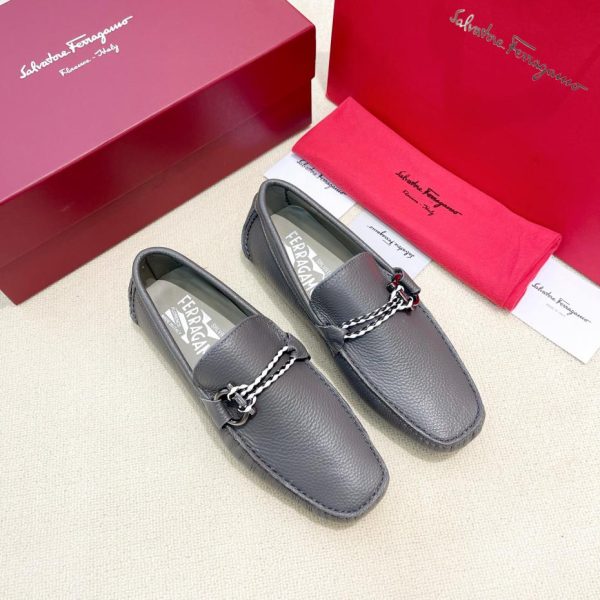 repliche,replica,perfette,siti di,affidabili,migliori siti,dove comprare,1:1,scarpe da ginnastica Lanciato il nuovo modello Ferragamo