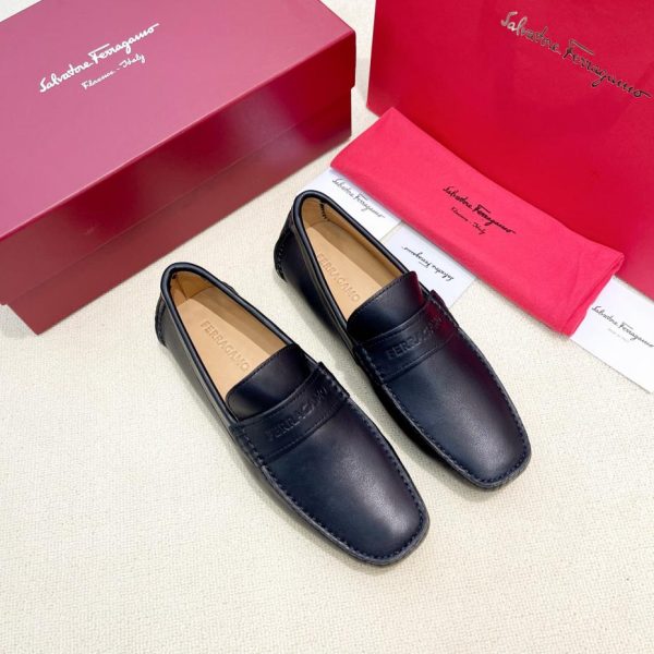 repliche,replica,perfette,siti di,affidabili,migliori siti,dove comprare,1:1,scarpe da ginnastica Lanciato il nuovo modello Ferragamo
