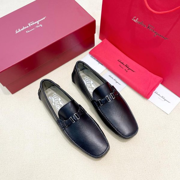 repliche,replica,perfette,siti di,affidabili,migliori siti,dove comprare,1:1,scarpe da ginnastica Lanciato il nuovo modello Ferragamo