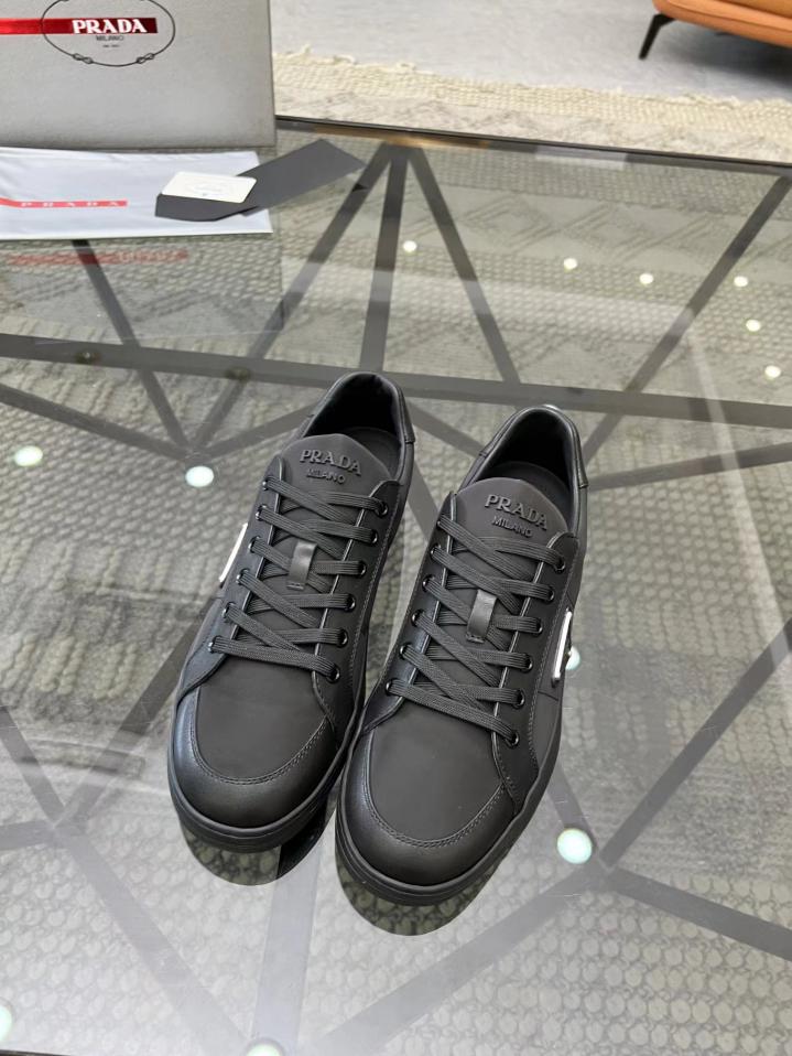 repliche,replica,perfette,siti di,affidabili,migliori siti,dove comprare,1:1,scarpe da ginnastica Scarpe da ginnastica da uomo in pelle Prada repliche,replica,perfette,siti di,affidabili,migliori siti,dove comprare,1:1,scarpe da ginnastica Scarpe da ginnastica da uomo in pelle Prada