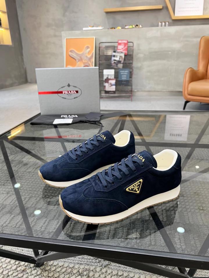 repliche,replica,perfette,siti di,affidabili,migliori siti,dove comprare,1:1,scarpe da ginnastica Scarpe da ginnastica da uomo in pelle Prada repliche,replica,perfette,siti di,affidabili,migliori siti,dove comprare,1:1,scarpe da ginnastica Scarpe da ginnastica da uomo in pelle Prada