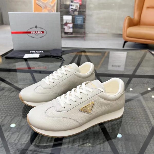repliche,replica,perfette,siti di,affidabili,migliori siti,dove comprare,1:1,scarpe da ginnastica Scarpe da ginnastica da uomo in pelle Prada