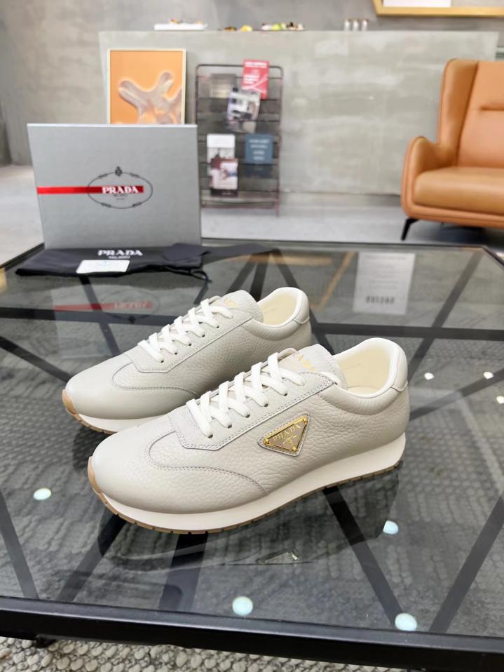 repliche,replica,perfette,siti di,affidabili,migliori siti,dove comprare,1:1,scarpe da ginnastica Scarpe da ginnastica da uomo in pelle Prada repliche,replica,perfette,siti di,affidabili,migliori siti,dove comprare,1:1,scarpe da ginnastica Scarpe da ginnastica da uomo in pelle Prada