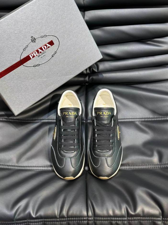 repliche,replica,perfette,siti di,affidabili,migliori siti,dove comprare,1:1,scarpe da ginnastica Scarpe da ginnastica da uomo in pelle Prada repliche,replica,perfette,siti di,affidabili,migliori siti,dove comprare,1:1,scarpe da ginnastica Scarpe da ginnastica da uomo in pelle Prada