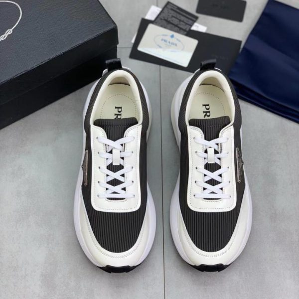 repliche,replica,perfette,siti di,affidabili,migliori siti,dove comprare,1:1,scarpe da ginnastica Scarpe da ginnastica da uomo in pelle Prada