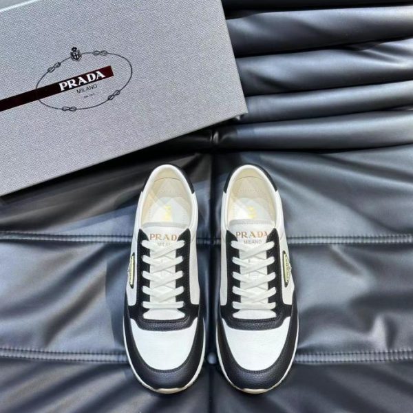 Scarpe da ginnastica da uomo in pelle Prada