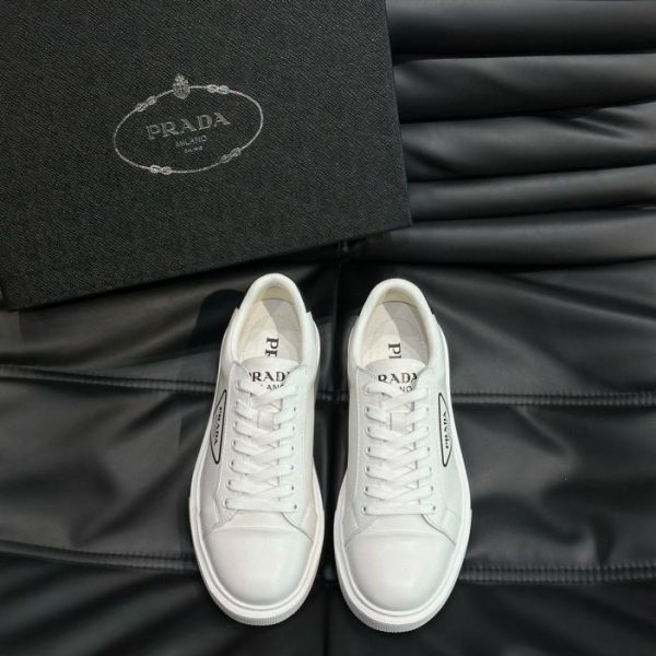 repliche,replica,perfette,siti di,affidabili,migliori siti,dove comprare,1:1,scarpe da ginnastica Scarpe bianche PRAD