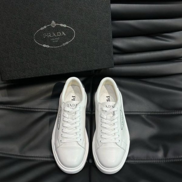 repliche,replica,perfette,siti di,affidabili,migliori siti,dove comprare,1:1,scarpe da ginnastica Scarpe bianche PRAD