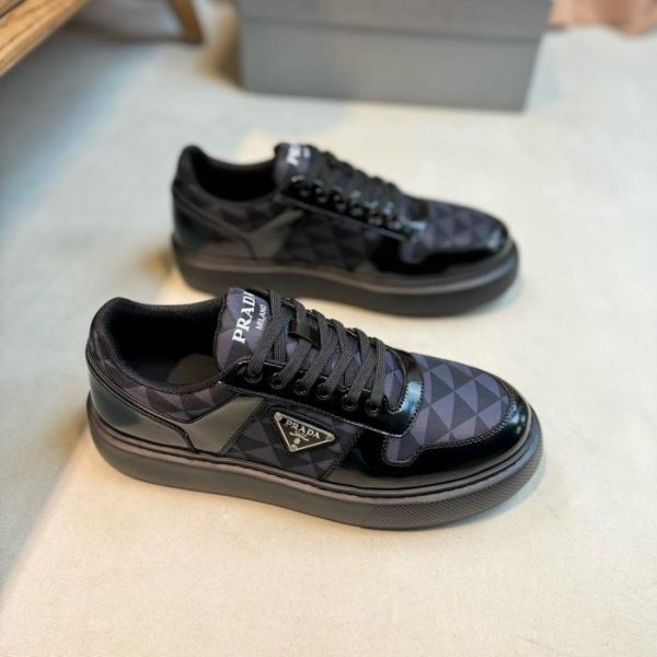 repliche,replica,perfette,siti di,affidabili,migliori siti,dove comprare,1:1,scarpe da ginnastica Sneakers basse da uomo Prad con plateau