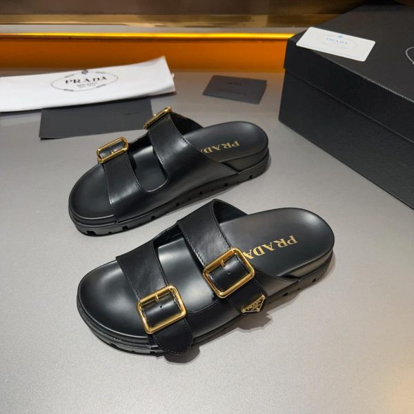 repliche,replica,perfette,siti di,affidabili,migliori siti,dove comprare,1:1,scarpe da ginnastica Ciabatte da spiaggia Prada di fascia alta