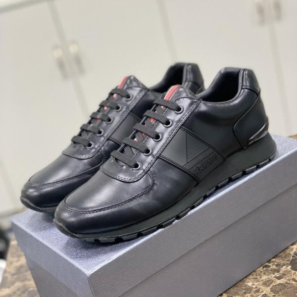 repliche,replica,perfette,siti di,affidabili,migliori siti,dove comprare,1:1,scarpe da ginnastica Prada ha importato la versione personalizzata