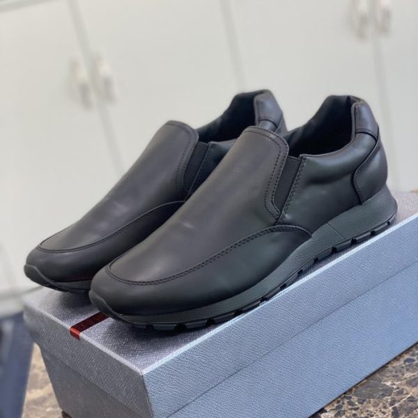 repliche,replica,perfette,siti di,affidabili,migliori siti,dove comprare,1:1,scarpe da ginnastica Prada ha importato la versione personalizzata