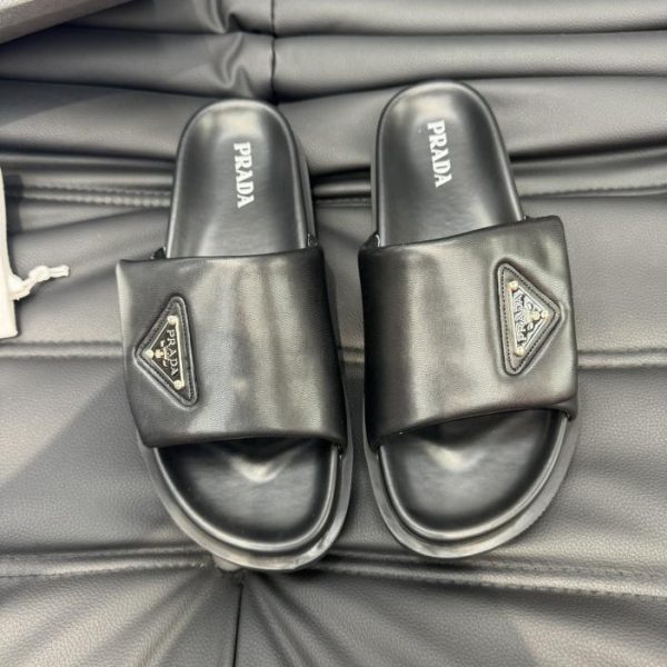 repliche,replica,perfette,siti di,affidabili,migliori siti,dove comprare,1:1,scarpe da ginnastica Pantofole di lusso Prada