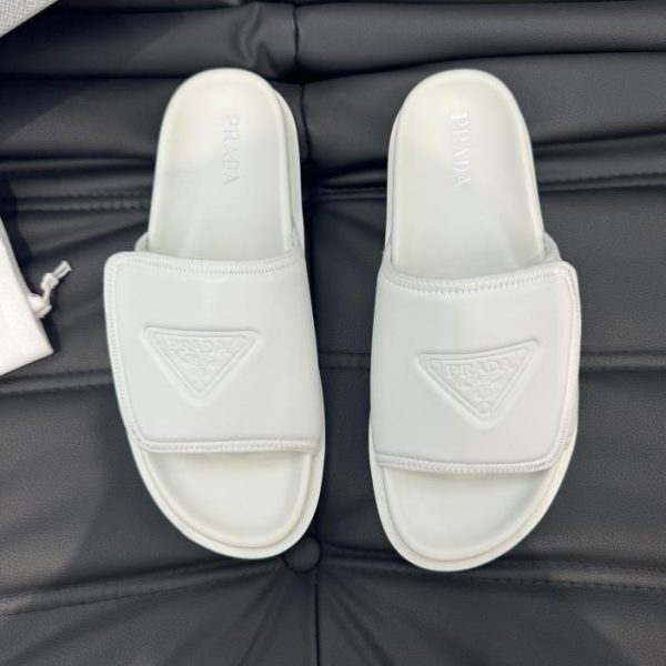 repliche,replica,perfette,siti di,affidabili,migliori siti,dove comprare,1:1,scarpe da ginnastica Pantofole di lusso Prada