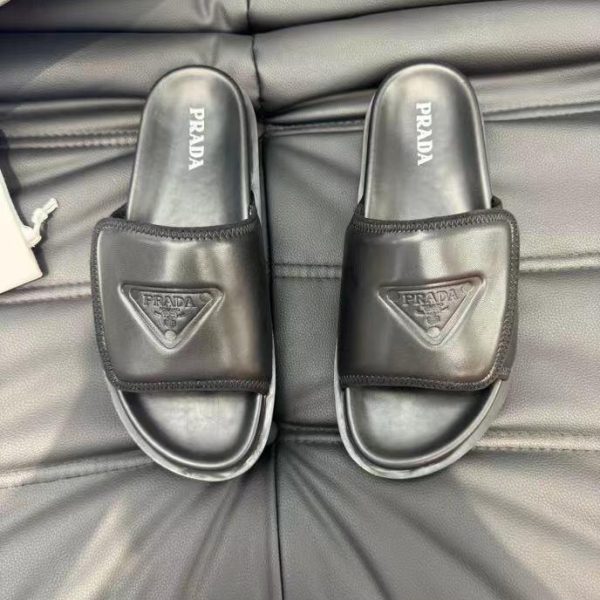 repliche,replica,perfette,siti di,affidabili,migliori siti,dove comprare,1:1,scarpe da ginnastica Pantofole di lusso Prada