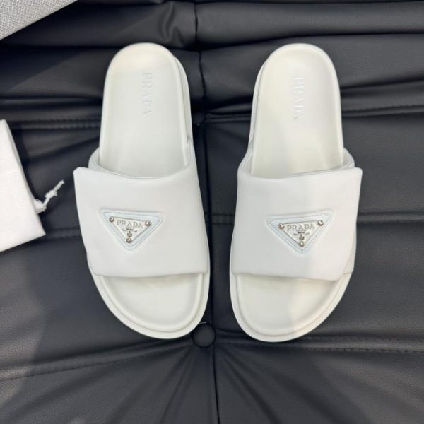 repliche,replica,perfette,siti di,affidabili,migliori siti,dove comprare,1:1,scarpe da ginnastica Pantofole di lusso Prada
