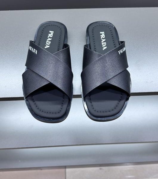 repliche,replica,perfette,siti di,affidabili,migliori siti,dove comprare,1:1,scarpe da ginnastica Pantofole PRADA