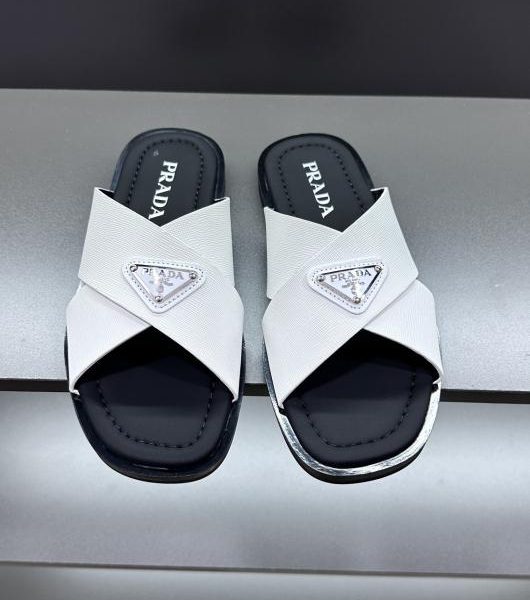 repliche,replica,perfette,siti di,affidabili,migliori siti,dove comprare,1:1,scarpe da ginnastica Pantofole PRADA