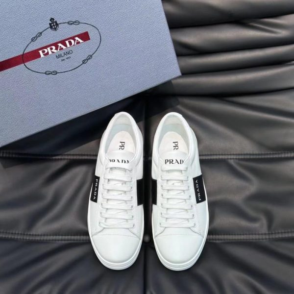repliche,replica,perfette,siti di,affidabili,migliori siti,dove comprare,1:1,scarpe da ginnastica Scarpe da ginnastica da uomo in pelle Prada