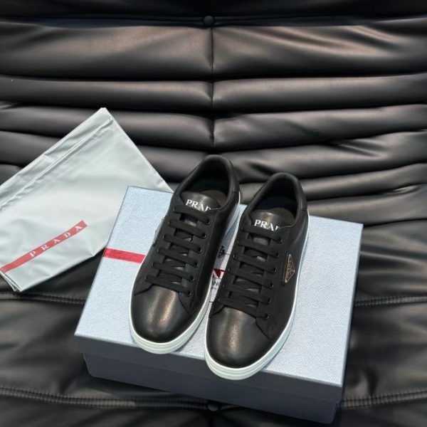 repliche,replica,perfette,siti di,affidabili,migliori siti,dove comprare,1:1,scarpe da ginnastica Scarpe da ginnastica da uomo in pelle Prada