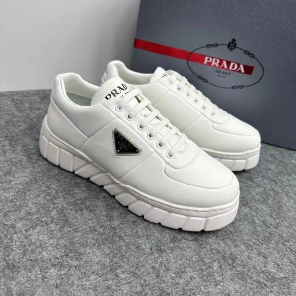 Scarpe da ginnastica da uomo in pelle Prada