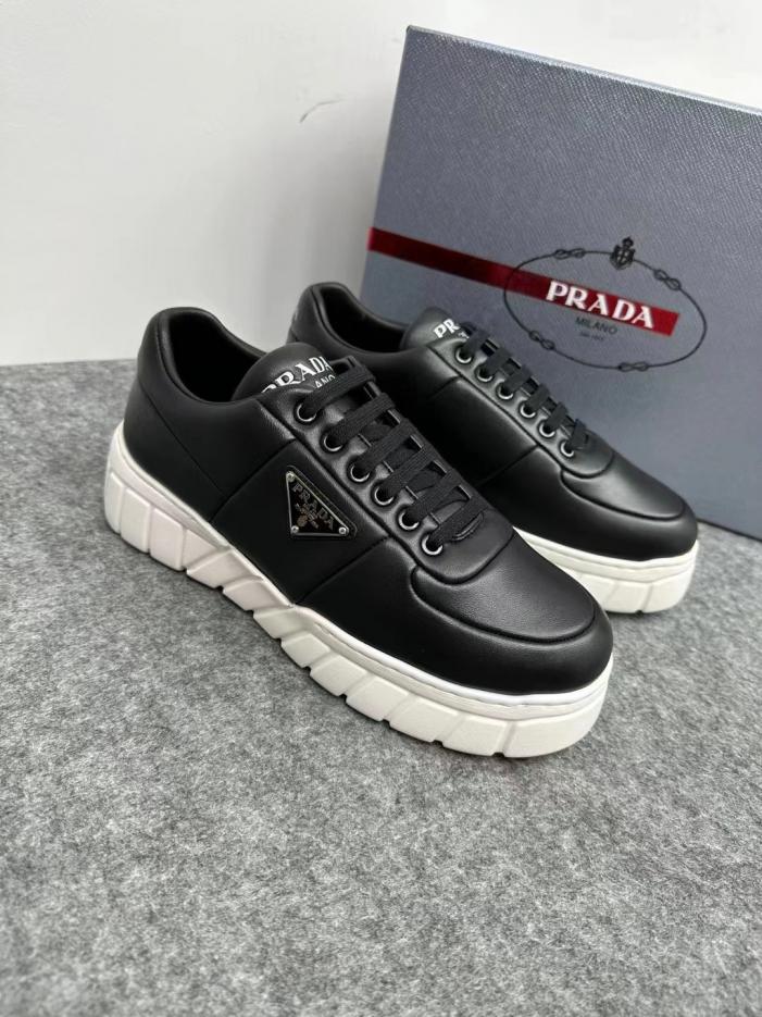 repliche,replica,perfette,siti di,affidabili,migliori siti,dove comprare,1:1,scarpe da ginnastica Scarpe da ginnastica da uomo in pelle Prada repliche,replica,perfette,siti di,affidabili,migliori siti,dove comprare,1:1,scarpe da ginnastica Scarpe da ginnastica da uomo in pelle Prada