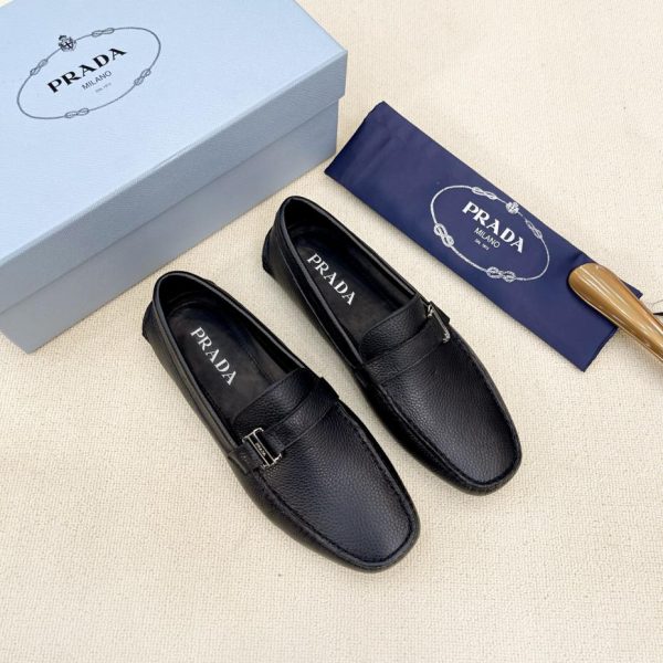 repliche,replica,perfette,siti di,affidabili,migliori siti,dove comprare,1:1,scarpe da ginnastica Mocassini PRADA in pelle Saffiano