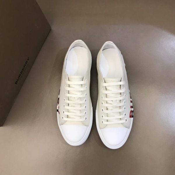 repliche,replica,perfette,siti di,affidabili,migliori siti,dove comprare,1:1,scarpe da ginnastica Burberr scarpe classiche casual in tela da uomo